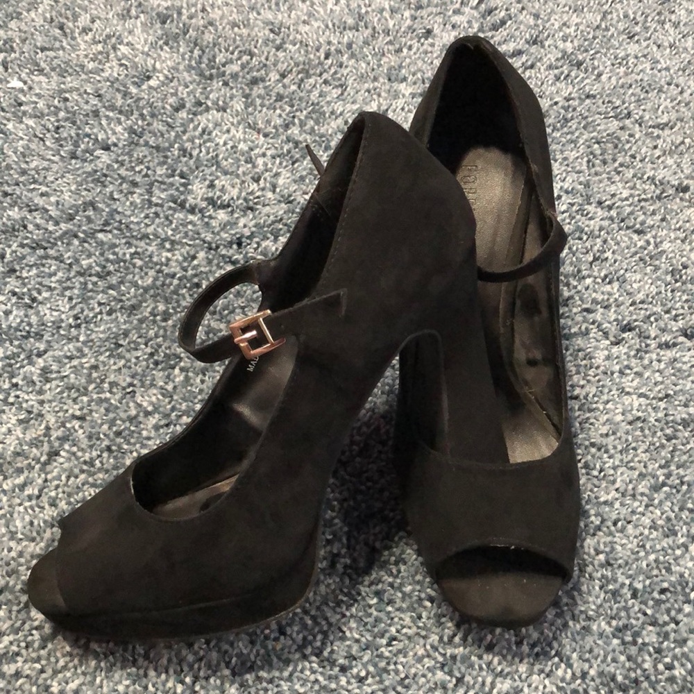 Black open toed faux sued heels
